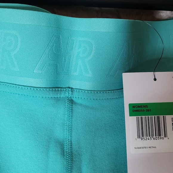 NIKE Biker Shorts size xl Teal - Picture 3 of 8